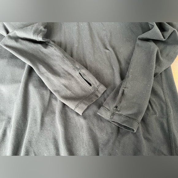 Lululemon Pullover Top Women's 4 Relaxed Black Thumbholes Cowl Neck Rulu Soft - Picture 7 of 8